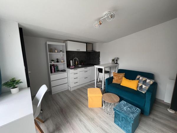 STUDIO Meublé - ROBIEN