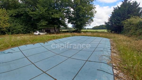 DEPARTEMENT LOIRET- MAISON FAMILIALE 6 PIECES AVEC PISCINE A CHUELLES (45)
