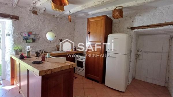 Un havre de paix : Corps de ferme rénové avec 2 gîtes - Dépendances et parc arboré