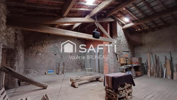 Un havre de paix : Corps de ferme rénové avec 2 gîtes - Dépendances et parc arboré