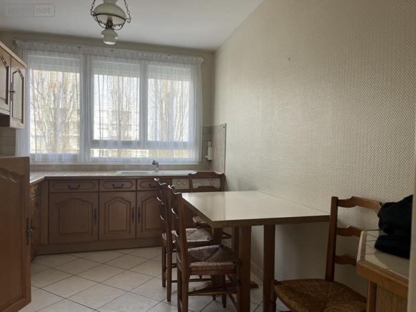 Appartement à louer à Laval en Mayenne (53000), ref : 53003-L28