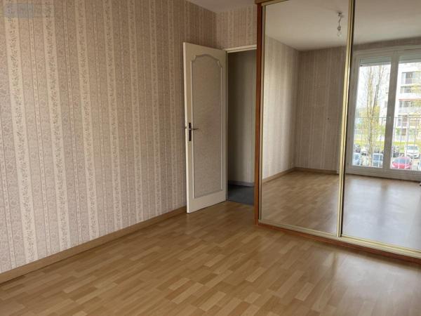 Appartement à louer à Laval en Mayenne (53000), ref : 53003-L28