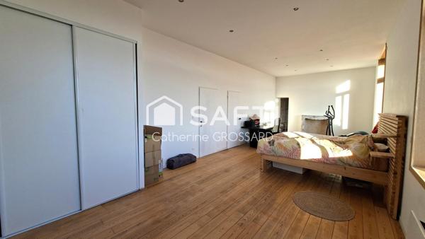 Maison de caractère Individuelle 300m² à Merville