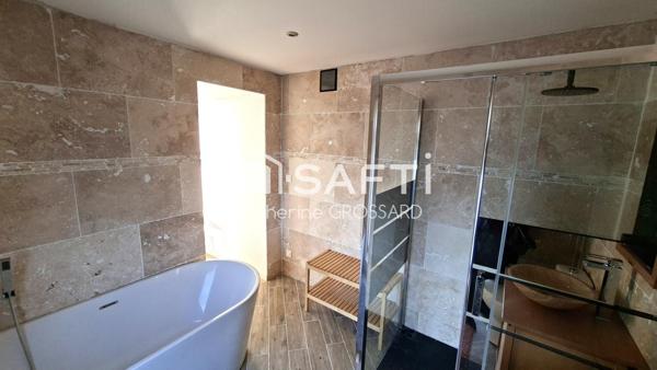 Maison de caractère Individuelle 300m² à Merville