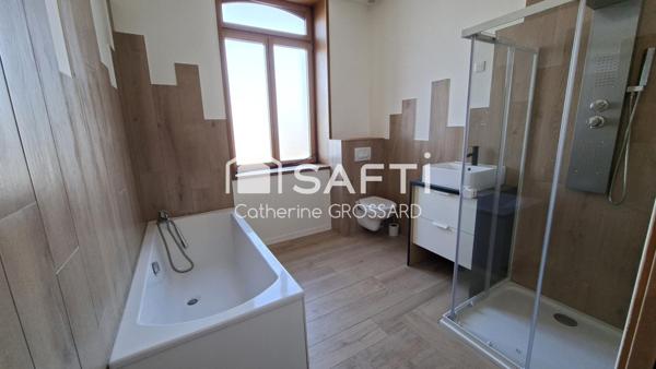 Maison de caractère Individuelle 300m² à Merville