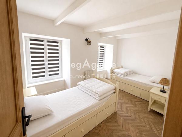 Maison à PLOUHINEC, 29780 - 5 pièces 96m²