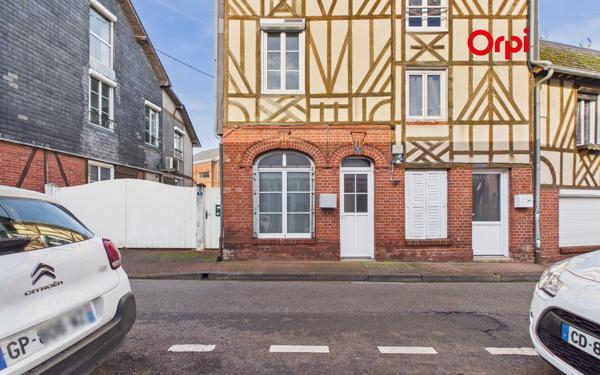 Appartement à louer    4 pièces •  Bernay