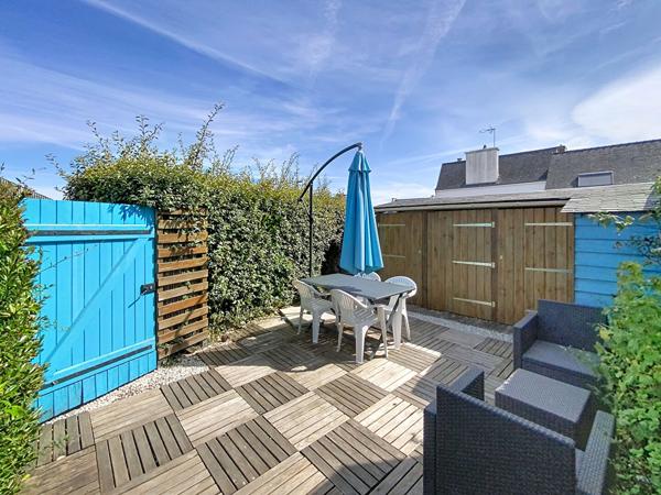 Maison Melgven 90 m2 avec terrasse en excellent état  située en hyper centre de la commune .