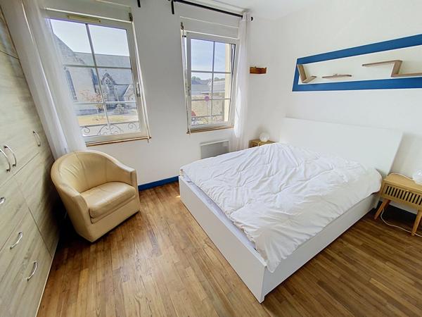 Maison Melgven 90 m2 avec terrasse en excellent état  située en hyper centre de la commune .