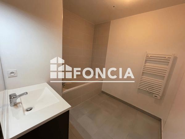 Location Appartement 3 pièces 65 m² - ECHO - H201 - 19 ALLEE ALBERT JACQUARD Lagord 17140