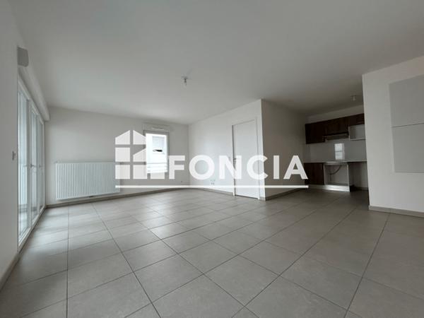 Location Appartement 3 pièces 65 m² - ECHO - H201 - 19 ALLEE ALBERT JACQUARD Lagord 17140
