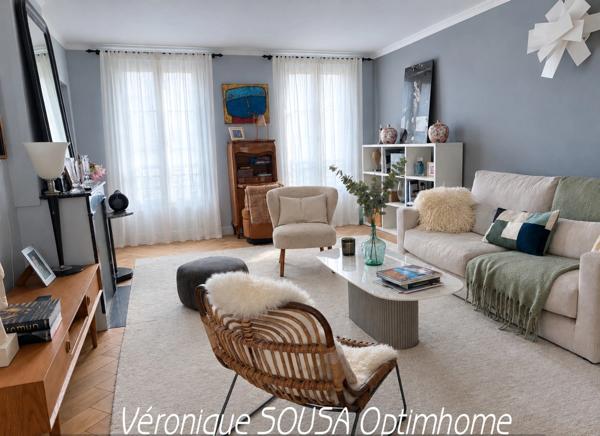 EXCLUSIVITÉ – COUP DE CŒUR – Appartement rénové à 6 min du RER