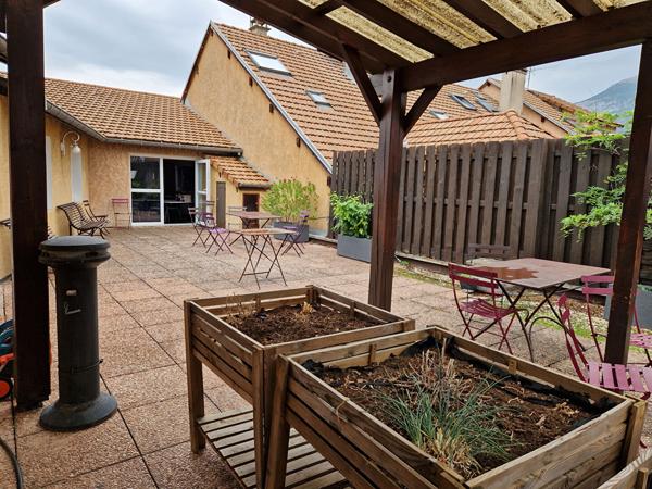 Local d'activité de 536 m²