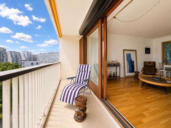 Appartement
         3 pièces
        - 51 m² Exclusivité 378 000 € *