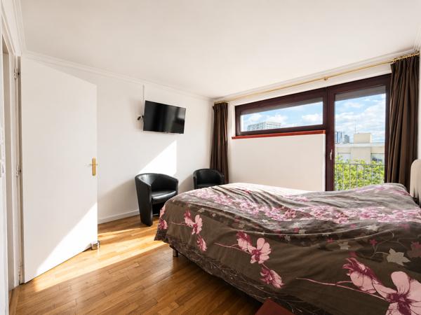 Appartement
         3 pièces
        - 51 m² Exclusivité 378 000 € *