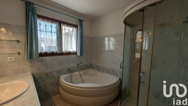 Maison à vendre 4 pièces 151 m² Bouillargues