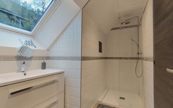 Appartement à vendre    3 pièces • 75,80 m2 Espalion