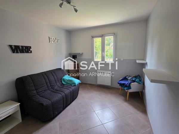 villa de plain-pied avec piscine quartier calme