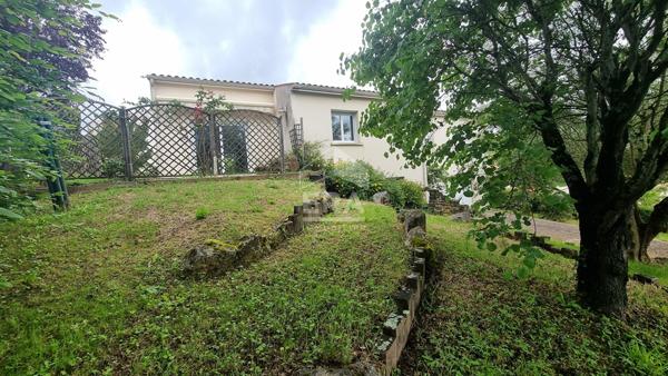 SAINTES ? Quartier recherché et environnement privilégié