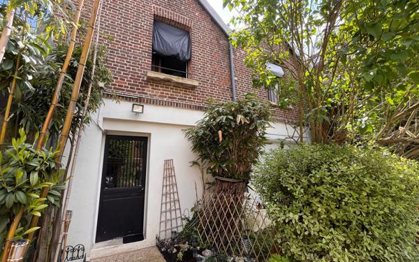 Immeuble à vendre    7 pièces • 148,49 m2 Beauvais