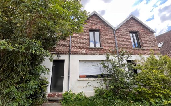 Immeuble à vendre    7 pièces • 148,49 m2 Beauvais