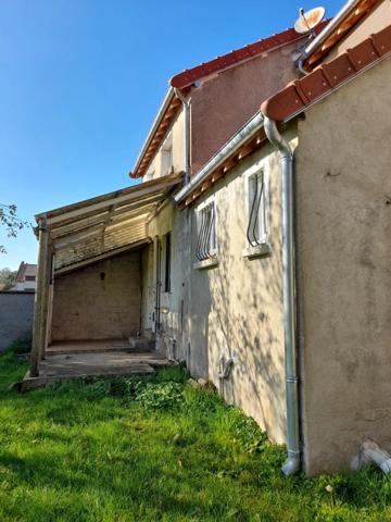Maison à vendre 6 pièces GUIPY (58) 115m 2 - diverses dépendances - terrain 697 m2
