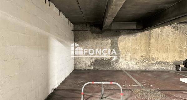 À vendre Parking 12.5 m² - Paris 75003