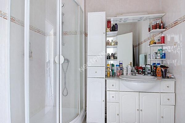 Appartement Vitrolles 4 pièces de 78 m² environ au dernier étage avec ascenseur