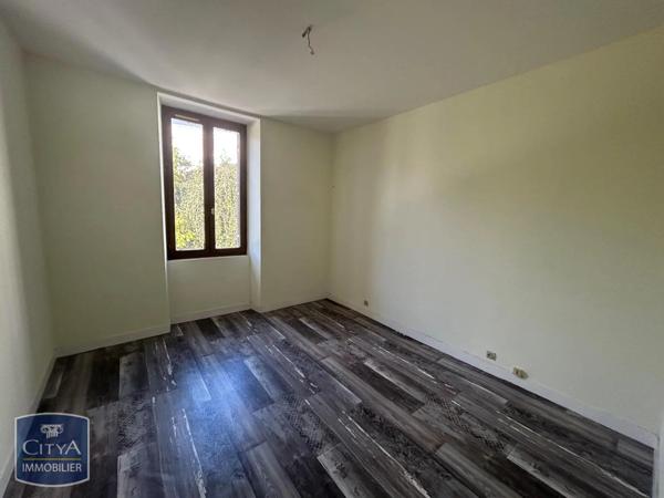 Appartement à louer 4 pièces 101.92m²