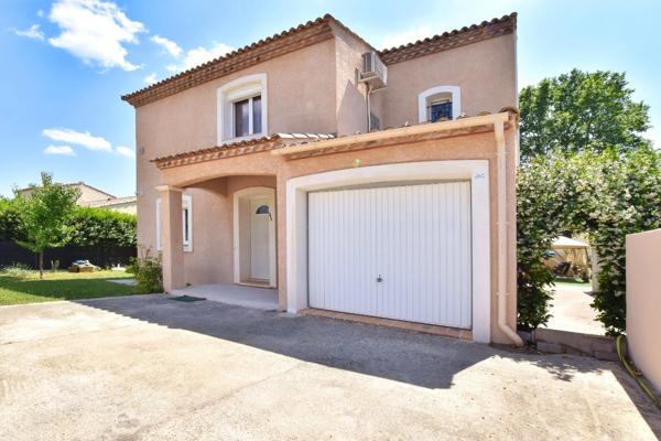 Villa familiale avec piscine et garage