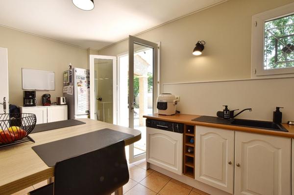 Villa familiale avec piscine et garage