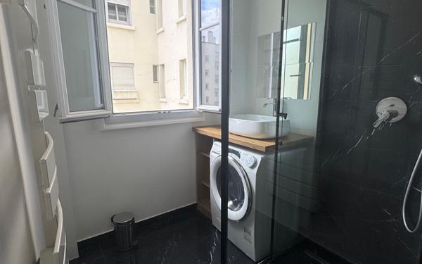 Appartement à vendre    2 pièces • 38,50 m2 Levallois-Perret