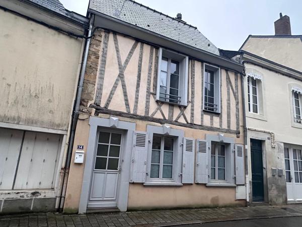 T5 rénové 98 m2 centre 4 chambres et jardin