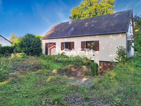 PAVILLON AU SEIN D'UNE CHARMANTE COMMUNE DYNAMIQUE