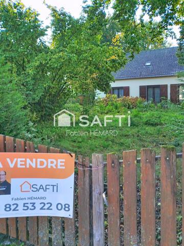 PAVILLON AU SEIN D'UNE CHARMANTE COMMUNE DYNAMIQUE