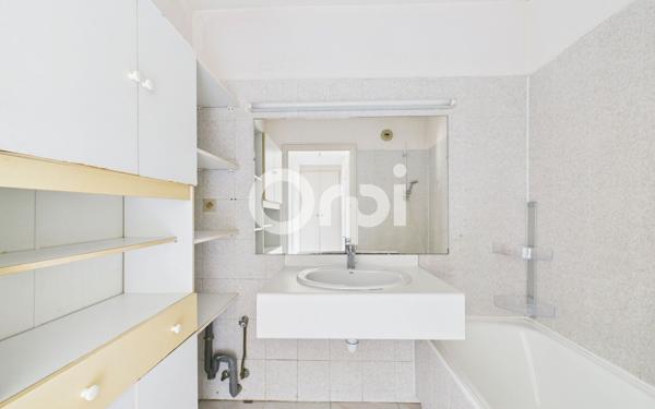 Appartement à vendre    3 pièces • 65,19 m2 Mandelieu-la-Napoule