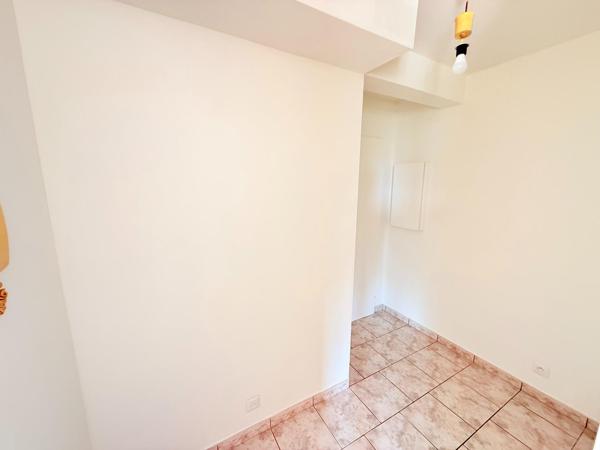 2 pièces au calme avec box, idéal investisseur