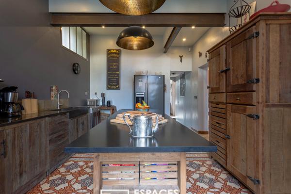 Maison de Maître avec piscine proche d’Avignon