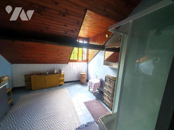 Maison à vendre à Nargis (45210).

Maison d'une surface habitable d'environ 210 m² avec un te...