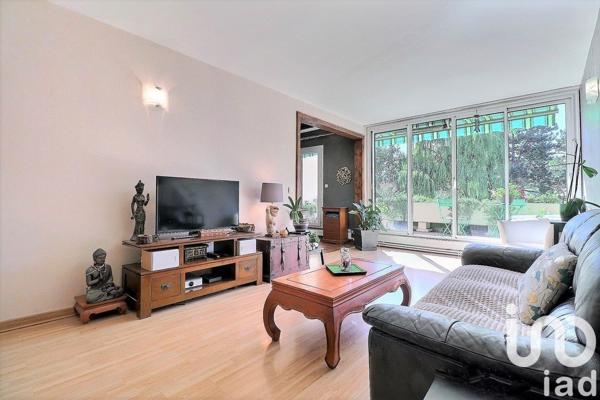 Appartement 5 pièces de 93 m² à Gretz-Armainvilliers (77220)