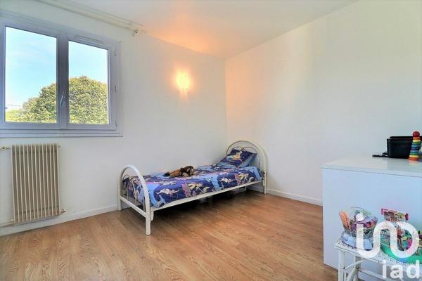 Appartement 5 pièces de 93 m² à Gretz-Armainvilliers (77220)