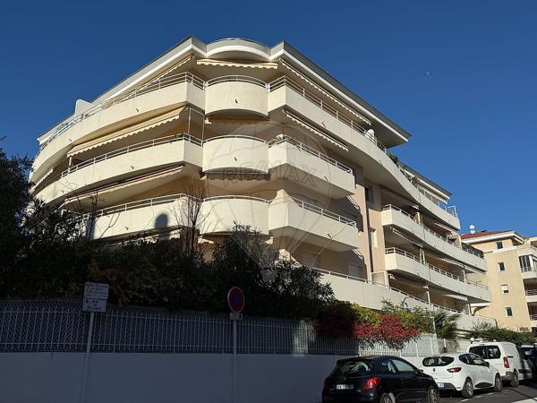 Appartement 2 chambre(s) à vendre - Cannes, Alpes-Maritimes - 06