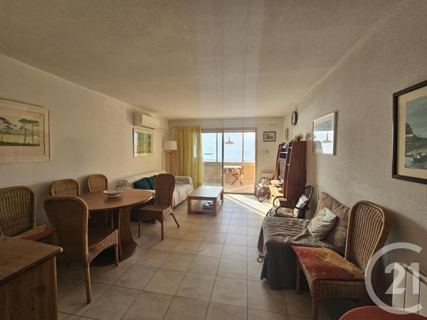 Appartement T3 à vendre  3 pièces - 64,21 m2 SIX FOURS LES PLAGES - 83