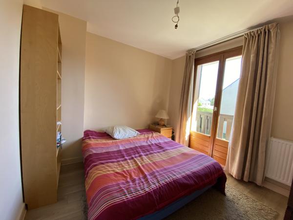 Maison
         6 pièces
        - 125 m² 389 000 € *