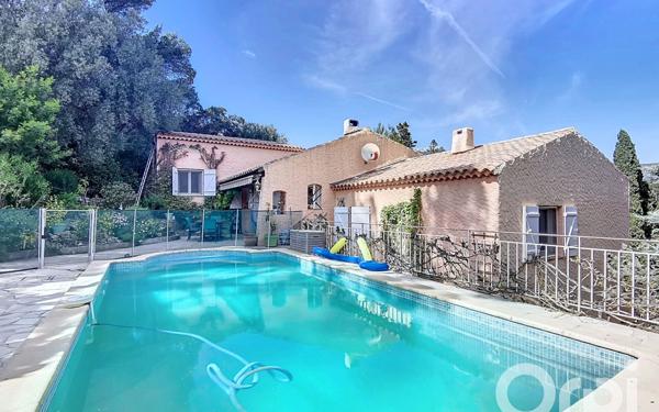 Maison à vendre    6 pièces • 140 m2 Toulon