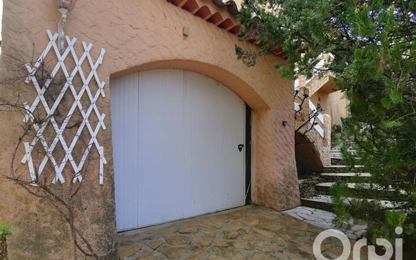 Maison à vendre    6 pièces • 140 m2 Toulon