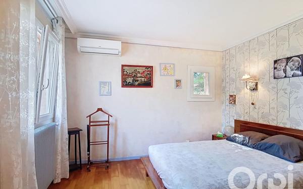 Maison à vendre    6 pièces • 140 m2 Toulon