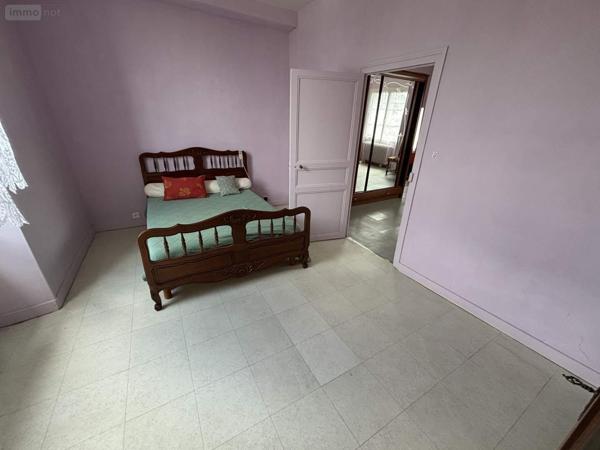 Maison à vendre à Saint-Calais dans la Sarthe (72120), ref : 101/1936