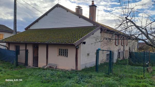 Maison mitoyenne ( Viomenil  88260)