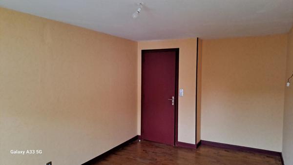 Maison mitoyenne ( Viomenil  88260)